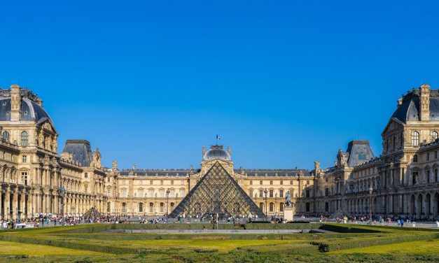 Skandal Tiket Palsu Guncang Louvre, Kerugian Tembus Rp200 M