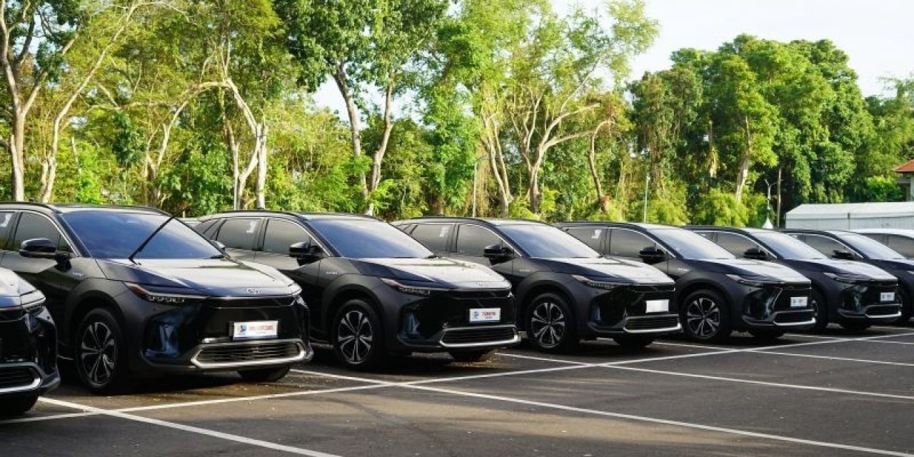 Ambisi Besar Toyota: 7 Mobil Listrik Siap Mengaspal Di Amerika