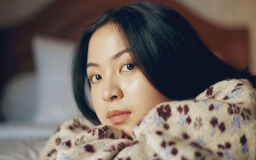 Artis Bernadya: Suara Yang Menggema Di Hati Generasi Muda