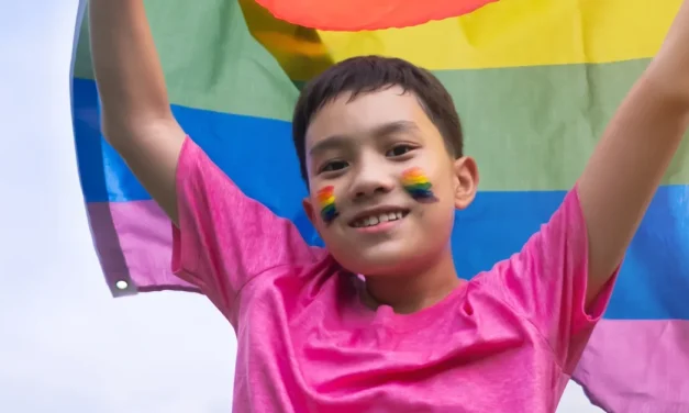Belanda Menjadi Pelopor Dunia Melegalkan Pernikahan LGBT