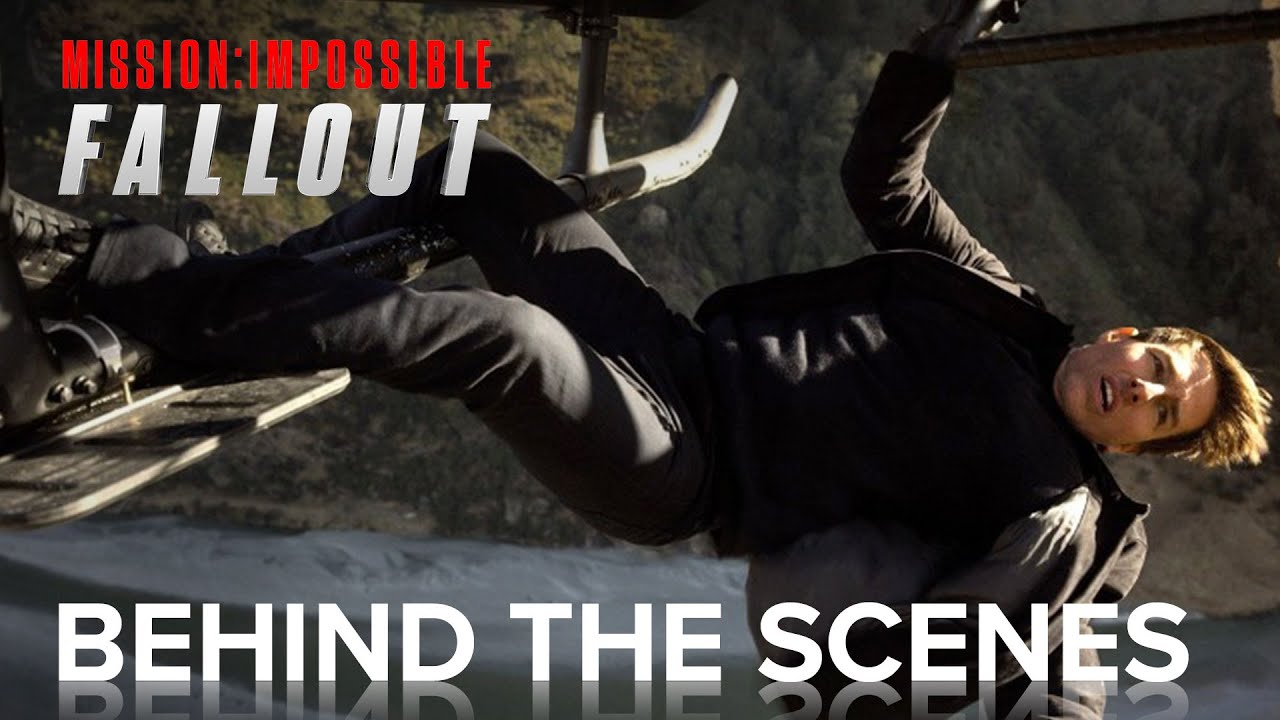 Tom Cruise Nekat Terjun