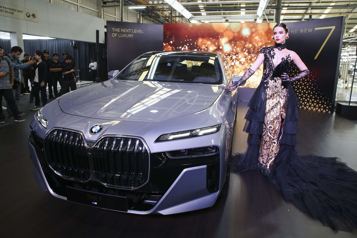 BMW i7 2027